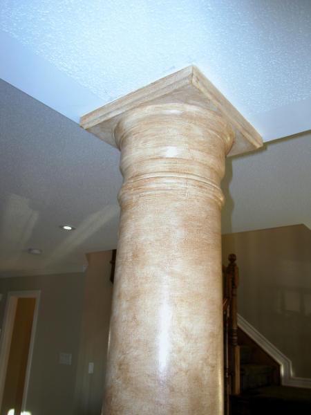 Painted marbleized pillar